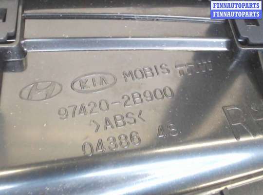 купить Рамка под магнитолу на Hyundai Santa Fe 2005-2012