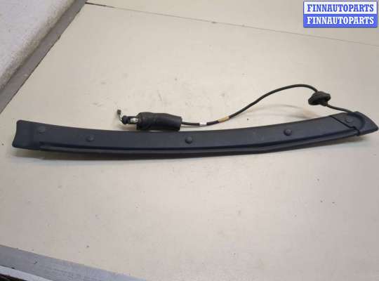 купить Накладка крышки багажника (двери) на Lincoln Navigator 2006-2014