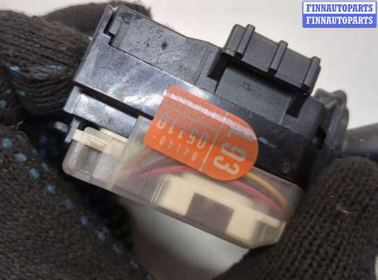 купить Переключатель поворотов на Toyota Avensis 2 2003-2008