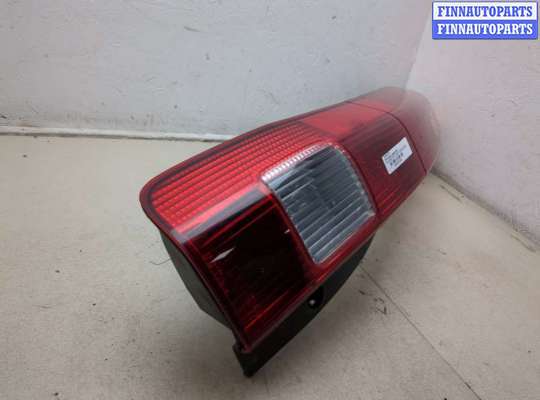 купить Фонарь (задний) на Honda CR-V 2001-2006