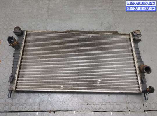 Радиатор охлаждения двигателя FO2188783 на Ford Focus 2 2005-2008