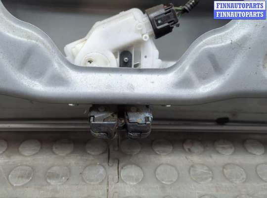 купить Стекло заднее на Toyota Auris E18 2012-2018