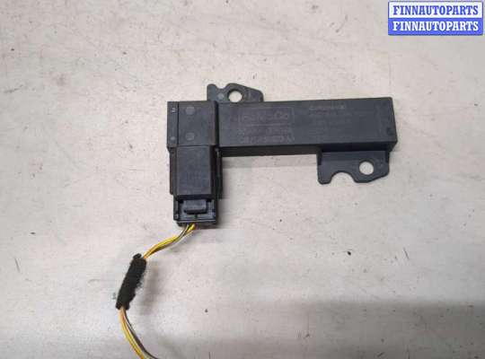 Усилитель антенны FO1967302 на Ford Mondeo 5 2015-2019