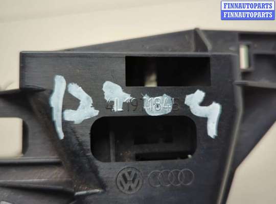 купить Блок реле на Audi Q7 2005-2015