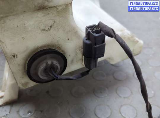 Бачок омывателя на Hyundai i30 I (FD)