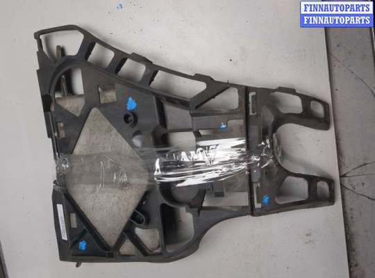 Кронштейн бампера MB1699606 на Mercedes ML W164 2005-2011