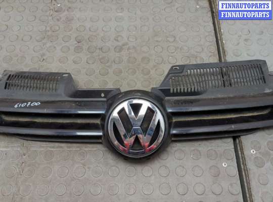 купить Решетка радиатора на Volkswagen Golf 5 2003-2009