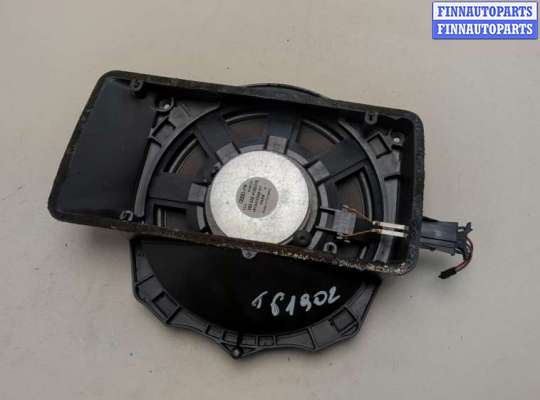 купить Сабвуфер на Audi A4 (B7) 2004-2009