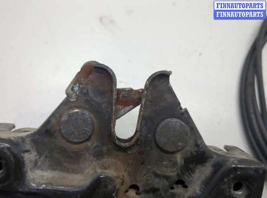 Замок капота на Toyota Tundra II