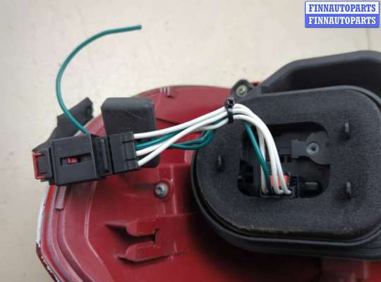 купить Фонарь (задний) на Volkswagen Tiguan 2011-2016