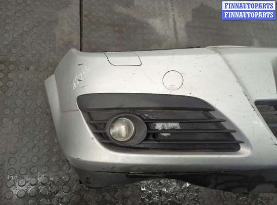 Решетка (заглушка) бампера на Opel Astra H / Classic