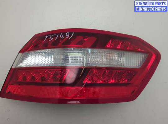 Фонарь задний на Mercedes-Benz E (W212)
