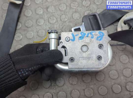 Ремень безопасности на Toyota Land Cruiser Prado 150