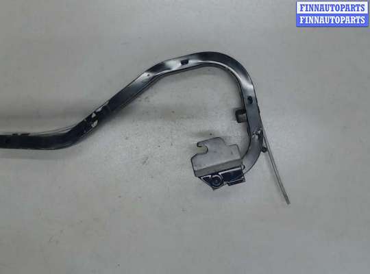 купить Петля крышки багажника на Mitsubishi Lancer 9 2003-2006