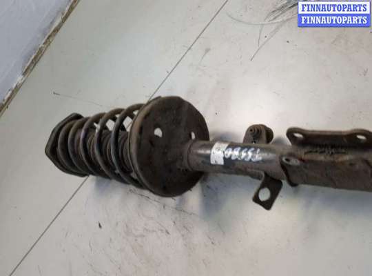 Стойка подвески амортизационная на Toyota Corolla 8 (E110)