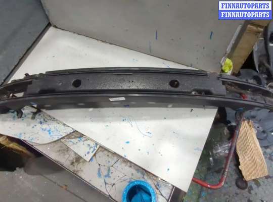 купить Кронштейн бампера на Volvo S40 / V40 1995-2004