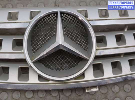 купить Решетка радиатора на Mercedes ML W164 2005-2011