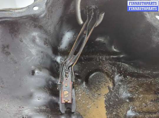 купить Поддон на Toyota Previa (Estima) 2000-2006