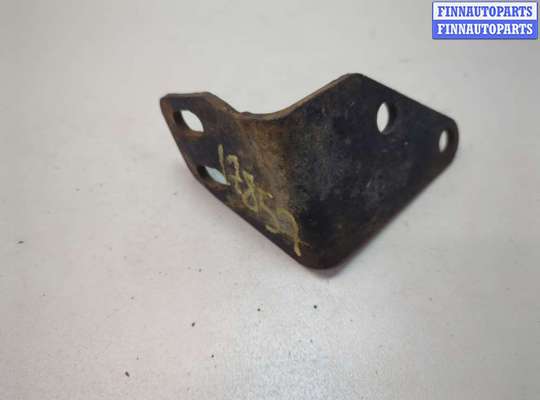 купить Кронштейн (лапа крепления) на Jeep Wrangler 1996-2006