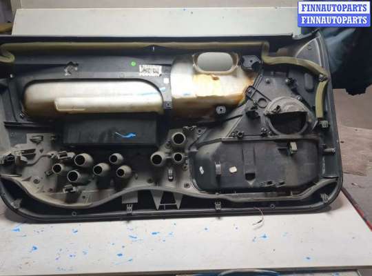 купить Дверная карта (Обшивка двери) на Renault Megane 2 2002-2009