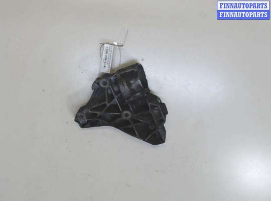 купить Кронштейн компрессора кондиционера на Volkswagen Golf 5 2003-2009