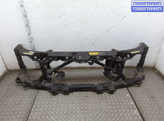 Рамка передняя (телевизор) LRN9104 на Land Rover Discovery 3 2004-2009