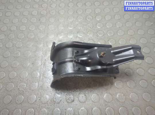 Кронштейн крыла MB1707333 на Mercedes S W220 1998-2006