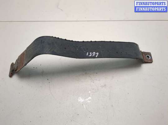 Купить Кронштейн топливного бака на Cadillac Escalade 3 2006-2014 Кронштейн топливного бака CD70410 на Cadillac Escalade 3 2006-2014