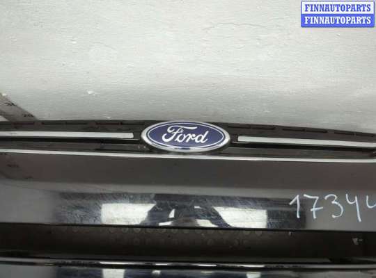 купить Решетка радиатора на Ford Escape 2012-2015