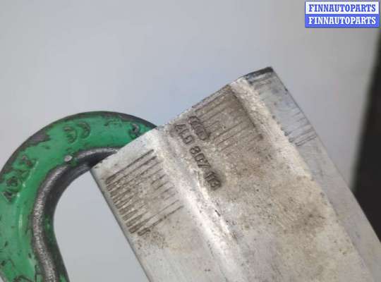 купить Усилитель бампера на Audi Q7 2005-2015