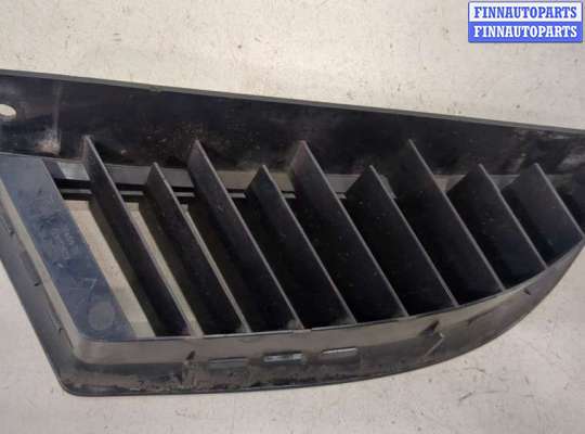 купить Решетка радиатора на Mitsubishi Colt 2002-2012