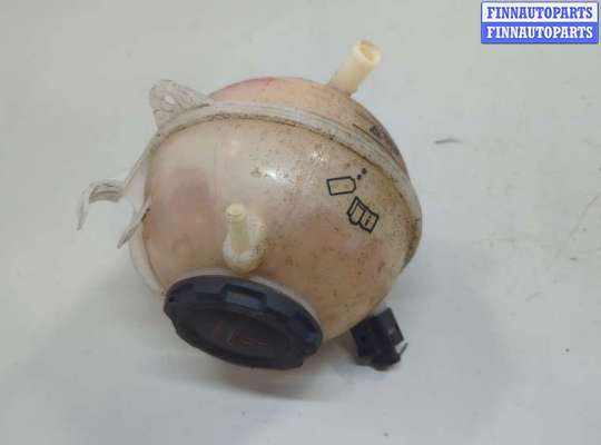 купить Бачок расширительный на Audi Q3 2011-2018