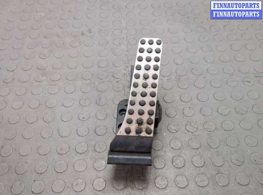 купить Педаль газа на Mercedes C W204 2006-2015