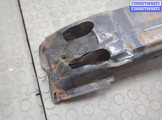 купить Усилитель бампера на Ford Mustang 2005-2009