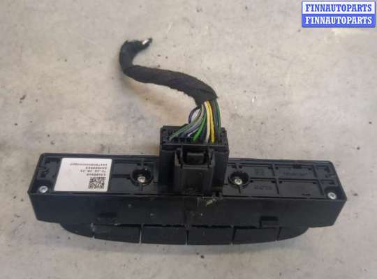 купить Кнопка парктроника на Opel Insignia 2017-2022