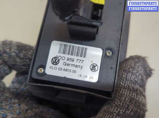 Кнопки на Volkswagen Phaeton (3D)