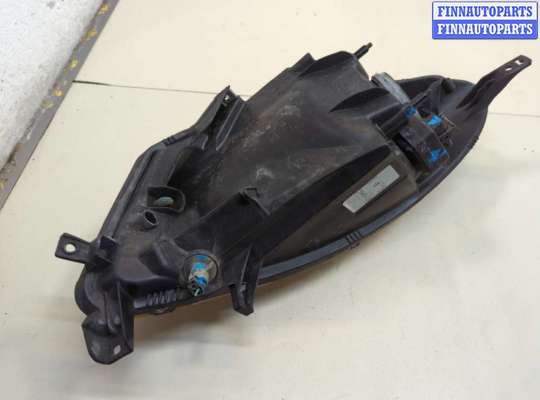 купить Фара (передняя) на Nissan Note E11 2005-2013