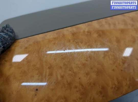 купить Крышка бардачка на Chrysler Town-Country 2007-2010