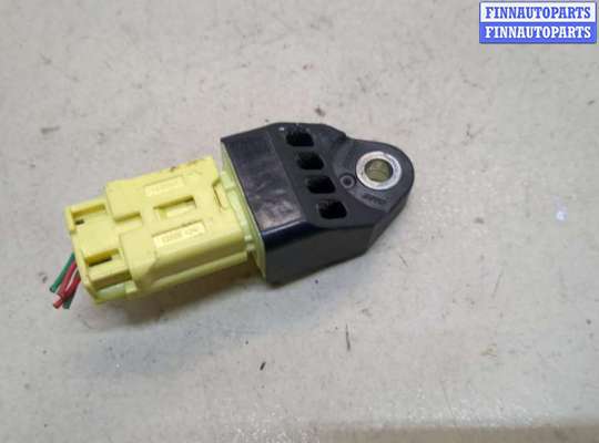 купить Датчик удара на Toyota Camry V40 2006-2011