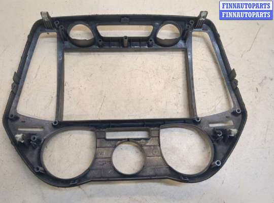 купить Рамка под магнитолу на Hyundai i20 2008-2014