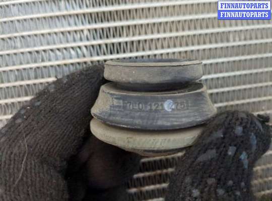 купить Радиатор охлаждения двигателя на Volkswagen Touareg 2002-2007
