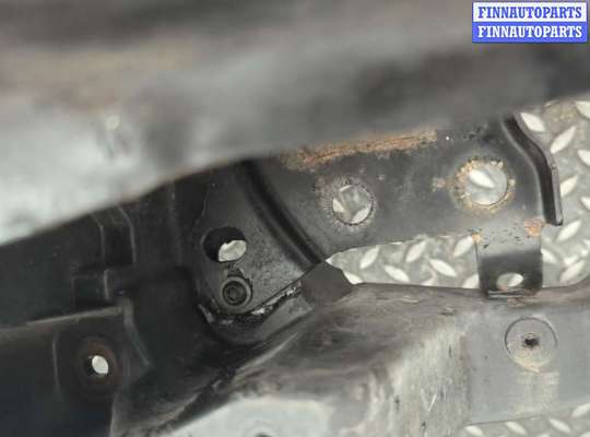 купить Рамка передняя (телевизор) на Volkswagen Passat 6 2005-2010