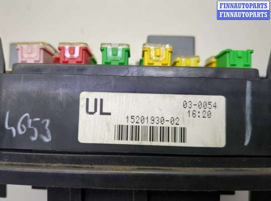 Блок предохранителей на Cadillac Escalade II (GMT 800)