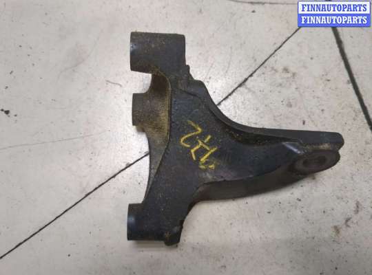 купить Кронштейн (лапа крепления) на Toyota Camry V40 2006-2011