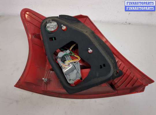 купить Фонарь (задний) на Toyota Yaris 2005-2011