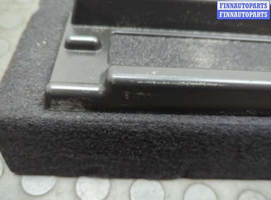 купить Пластик (обшивка) внутреннего пространства багажника на Volkswagen Tiguan 2016-2020