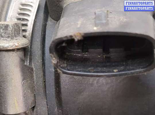 Корпус воздушного фильтра на Opel Vectra C