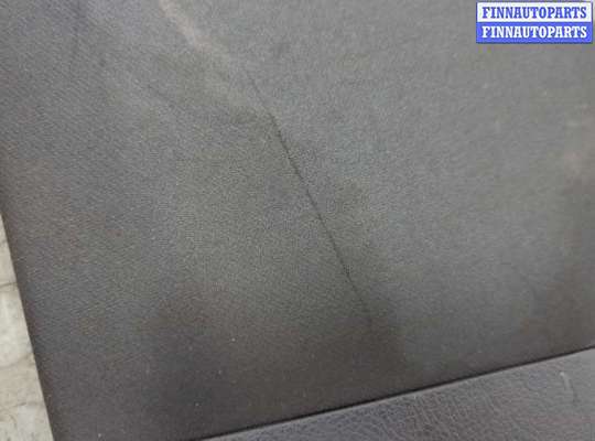 купить Обшивка центральной стойки на Volkswagen Touareg 2014-2018