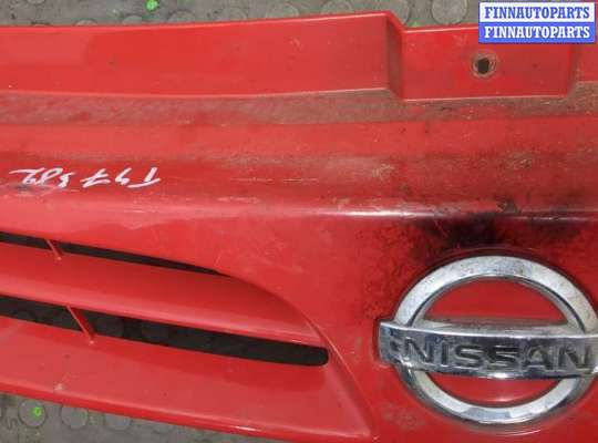 Решетка радиатора на Opel Vivaro A