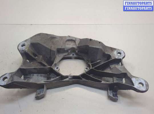 купить Кронштейн КПП на Audi Q5 2008-2017